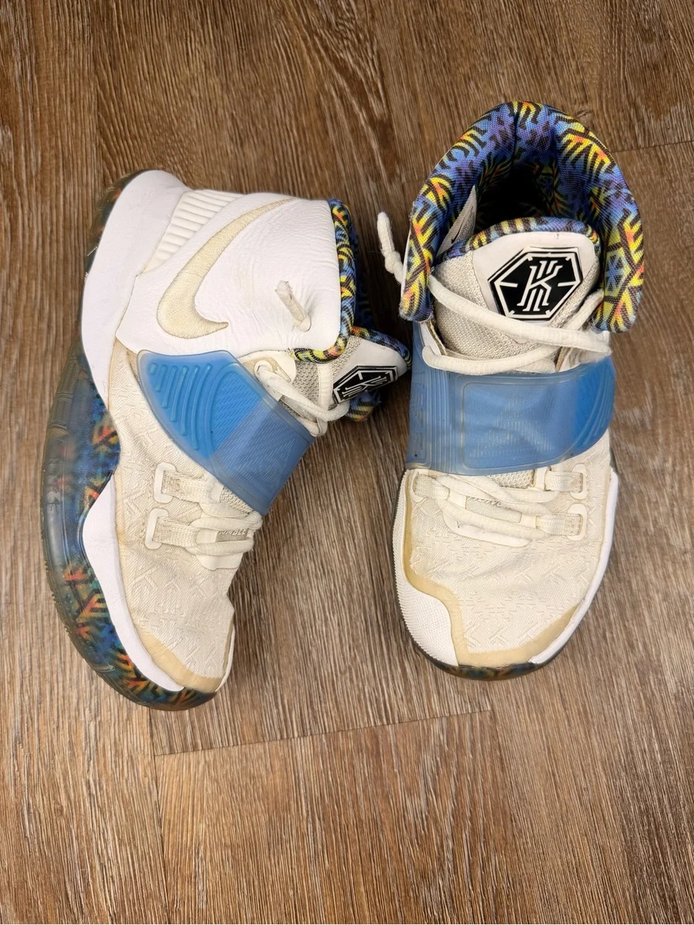 Nike Kyrie 6 Sapphire Kids Basketball Shoes Multicolor Kaleidoscope | Size: 1Y